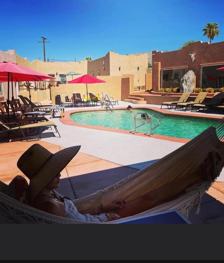 Hotel Mi Kasa Hot Springs 420,adults Only, Clothing Optional 2*