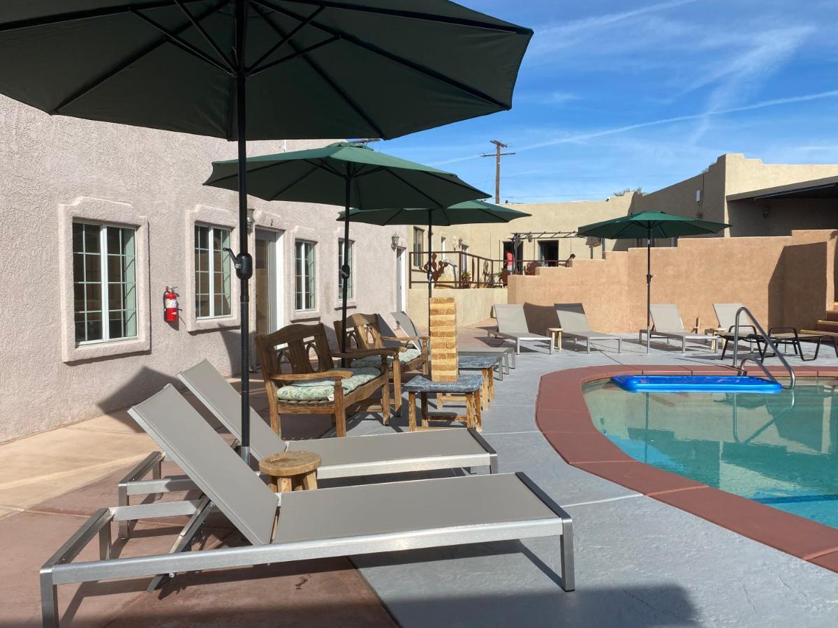 Mi Kasa Hot Springs 420,adults Only, Clothing Optional Hotel 2*