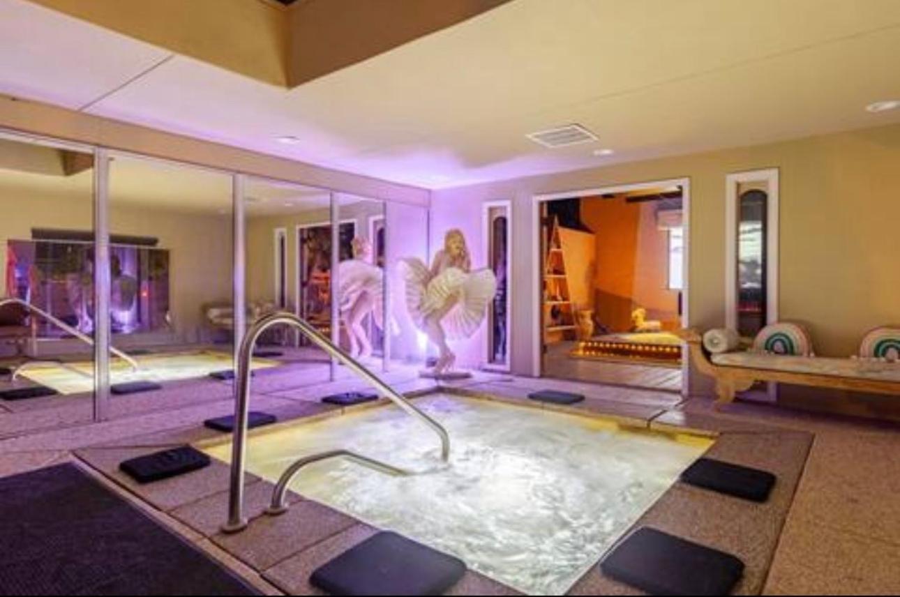 Mi Kasa Hot Springs 420,adults Only, Clothing Optional Hotel 2*